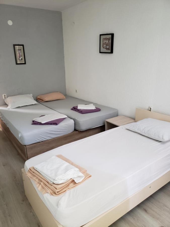 Hostel Bela Охрид Екстериор снимка