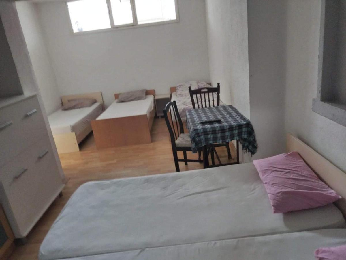 Hostel Bela Охрид Екстериор снимка